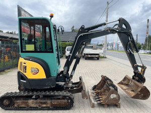 Yanmar ViO25-4 Mini Excavator with 3 Buckets 2.5T