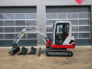 Takeuchi TB225 Mini Excavator with Rototop, Quick Coupler, and 3 Buckets 2.5T
