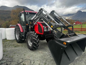 Zetor Proxima Power 90 Tractor with Front Loader