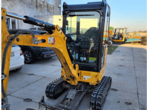 Caterpillar 301.8 Mini Excavator with 3 Buckets 1.8T