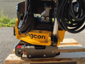 Engcon EC02B Tiltrotator with Bucket Package for 1.5–3t Excavators (New)