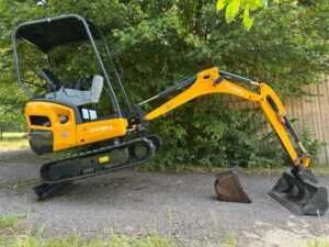 Engcon EC206 Tiltrotator – HS03 Sandwich Mount, Hydraulic Open/Close, SS9 Control (4–6 t)