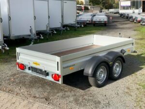 Humbaur HA 203015 – Double-Axle (Tandem) Aluminum Utility Trailer (2,000 kg)